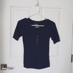 🚨2 for $10🚨 Blue Quarter Sleeve Henley